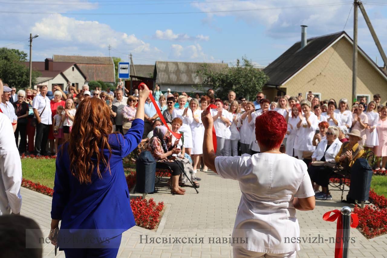 Состоялось торжественное открытие новой поликлиники УЗ «Несвижская ЦРБ» |  Новости Несвижа | Нясвіжскія навіны 12.08.2023